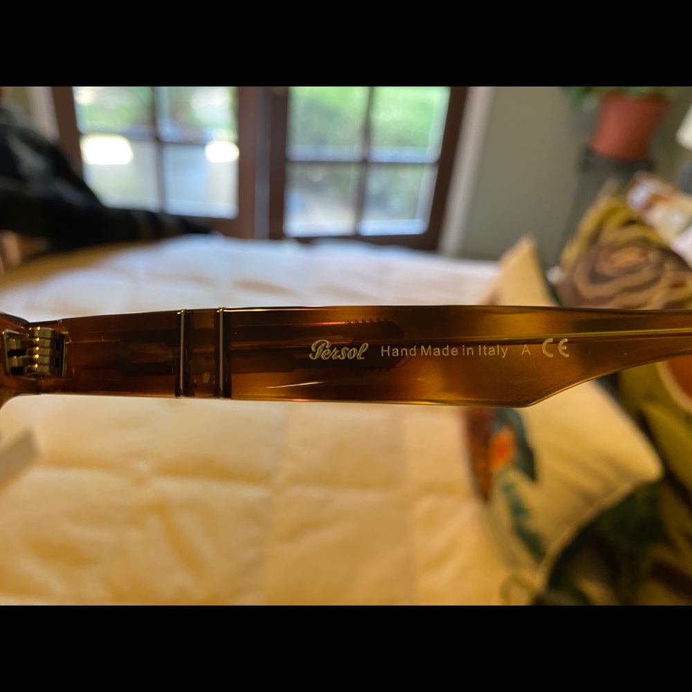 Persol New Sunglasses. - Picture 5 of 7